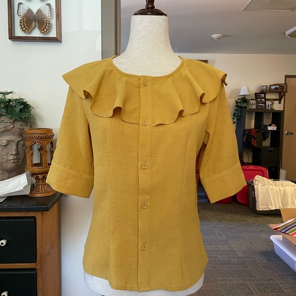 Voodoo Vixen Mustard Flutter Collar Blouse - Picture 2 of 5